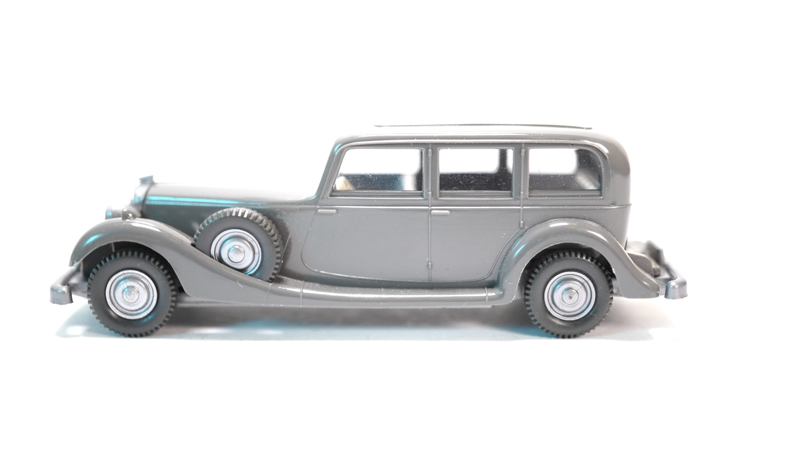 Wiking 825 H0 Horch 850 Pullman-Limousine grau | A0977