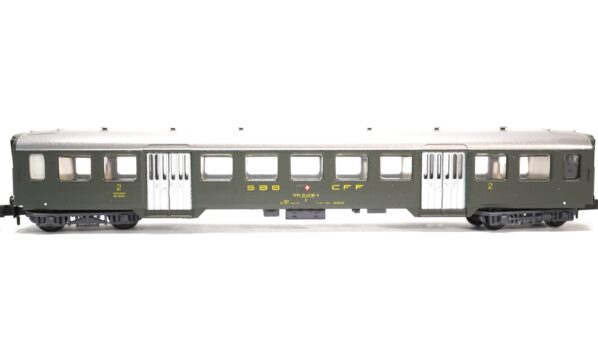 Arnold 3716 N SBB Leichtstahlwagen 2. Klasse | A1008