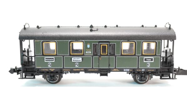 Minitrix 13316 N K.Bay.Sts.B. Lokalbahnwagen | A1043