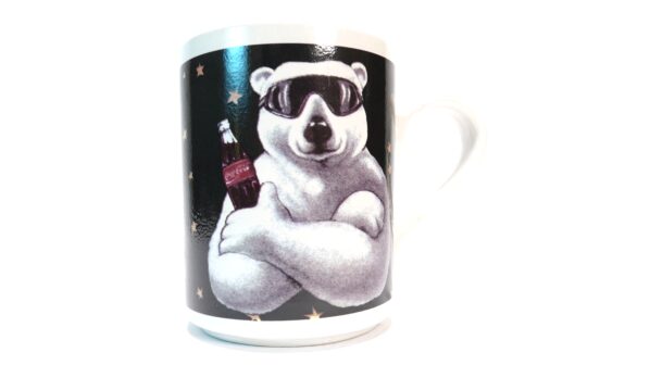Vintage Coca-Cola Keramik-Tasse – Ikonischer Eisbär mit Sonnenbrille (90er Jahre) | A5098