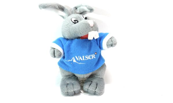 Vintage Valser Plüsch-Hase – Sammler-Maskottchen im blauen Logo-Shirt | A5107