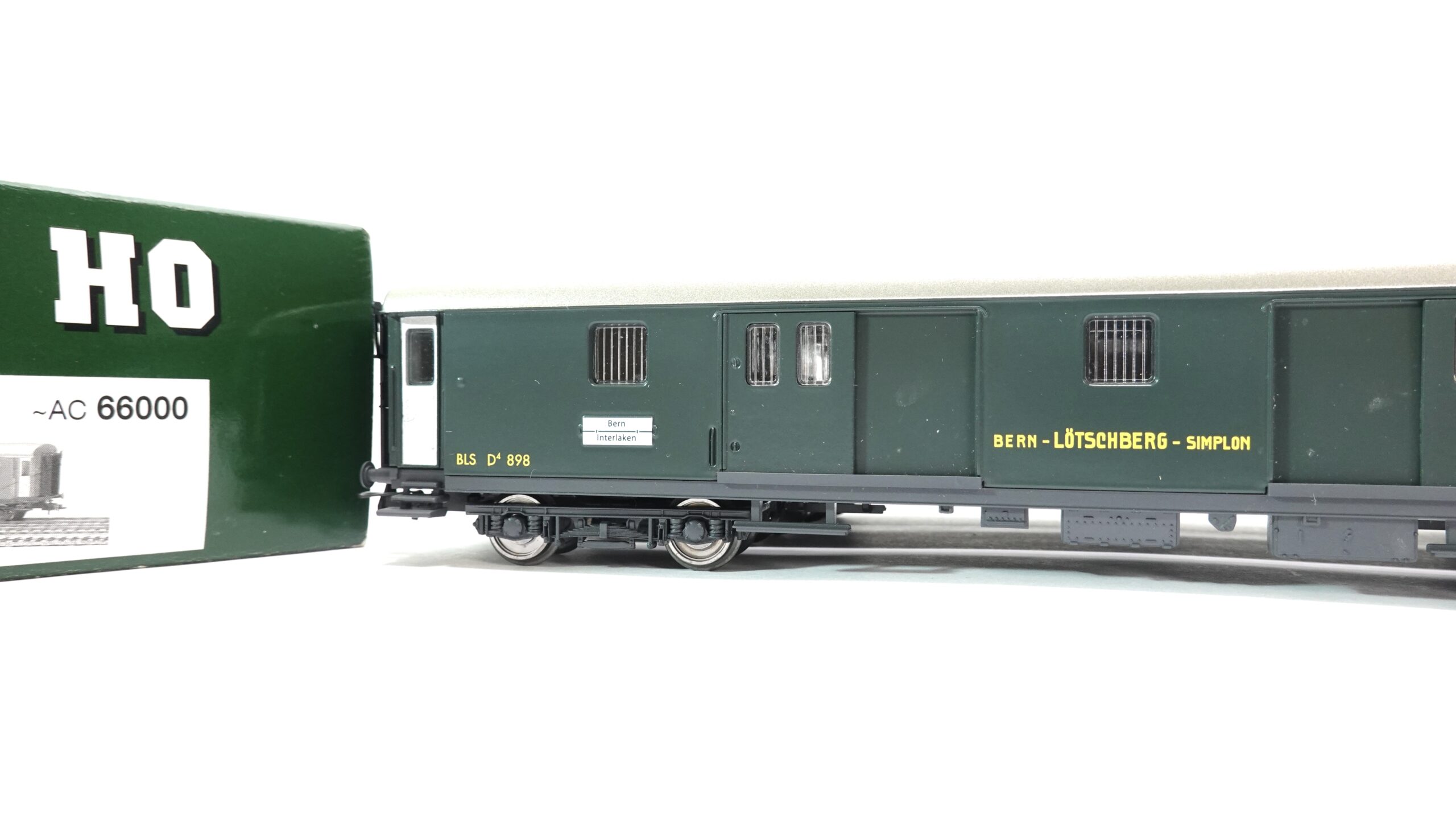 HAG 66000 H0 BLS Wagenset 3-teilig | 0334 11 HAG 66000 H0 BLS Wagenset 3-teilig | 0334 – Bild 11