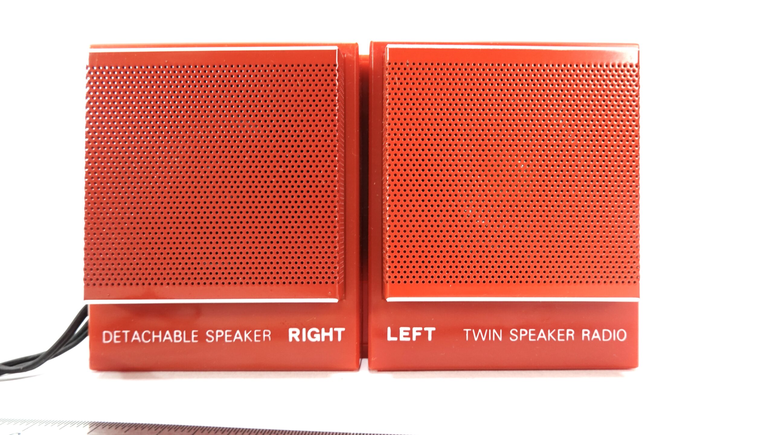 Coca-Cola Twin Speaker Radio – Vintage 80er/90er Jahre | A5139 4 Coca-Cola Twin Speaker Radio – Vintage 80er/90er Jahre | A5139 – Bild 4