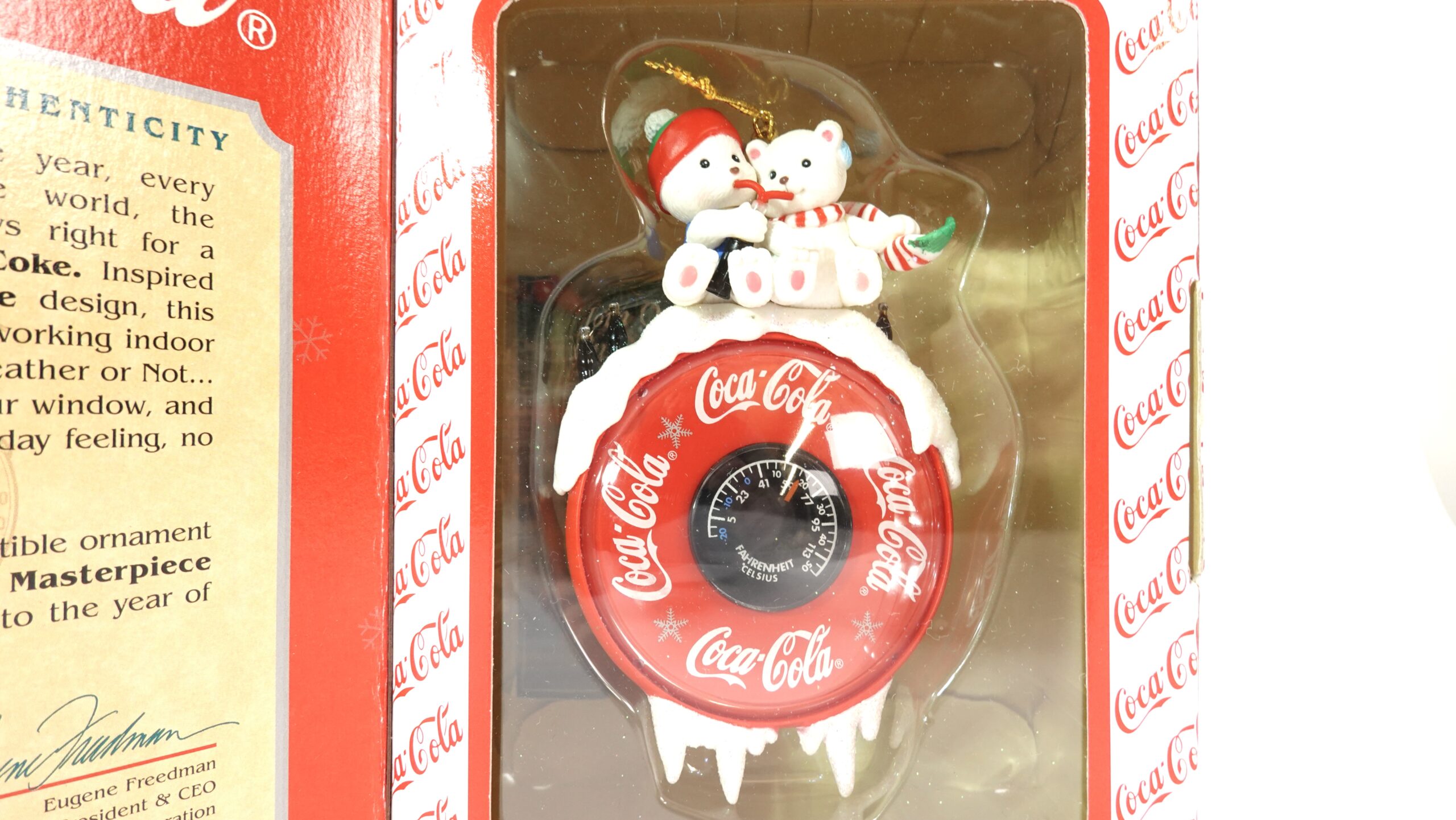 Coca-Cola Enesco Thermometer Ornament – Jahrgang 1997 | A5140 2 Coca-Cola Enesco Thermometer Ornament – Jahrgang 1997 | A5140 – Bild 2