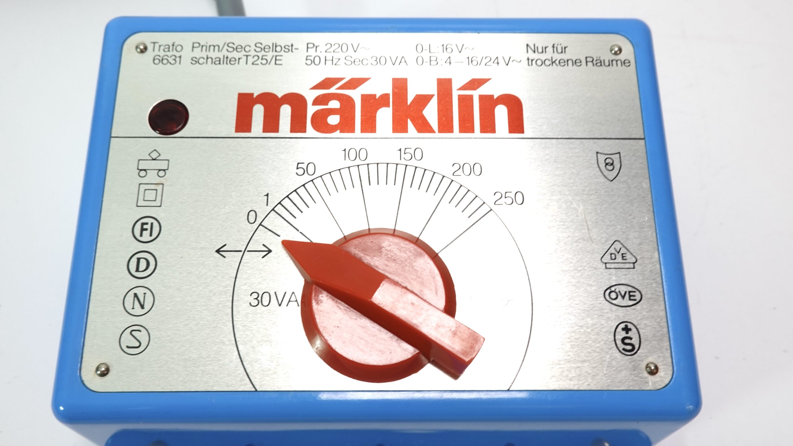 Märklin 6631 H0 Analoger Regeltransformator 30 VA | A1101 7 Märklin 6631 H0 Analoger Regeltransformator 30 VA | A1101 – Bild 7