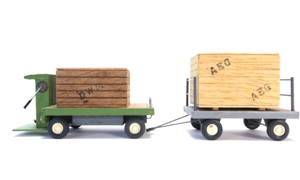 Eigenbau Perronwagen-Set mit Anhänger und Ladegut Holzkisten | A5280