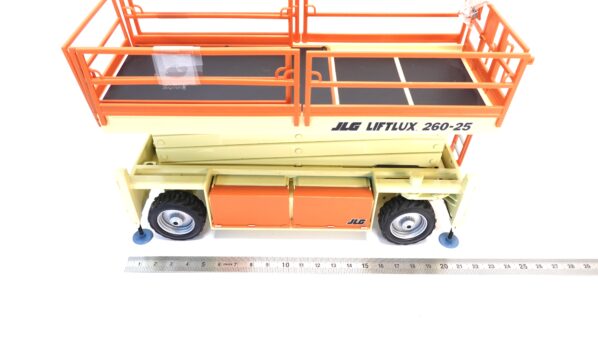 Liftlux 260-25 Scherenbühne Arbeitsbühne 1:32 passend für Spur 1 | A5290