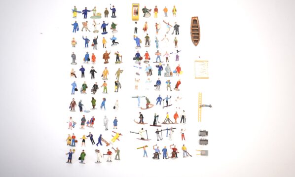 Konvolut 100 Figuren H0 diverse Hersteller | A1163
