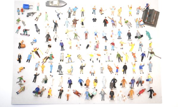 Konvolut 100 Figuren H0 diverse Hersteller | A1164