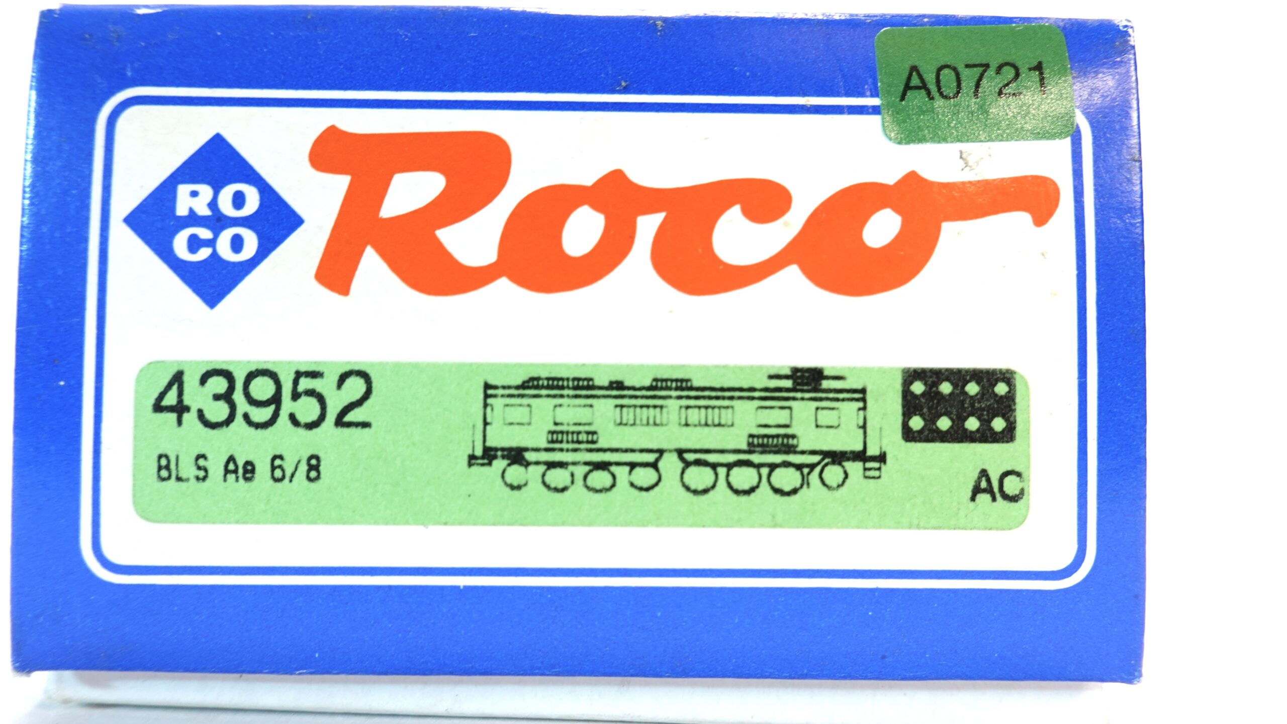 Roco 43952 H0 BLS Ae 6/8 Elektrolokomotive braun | A0721 11 Roco 43952 H0 BLS Ae 6/8 Elektrolokomotive braun | A0721 – Bild 11