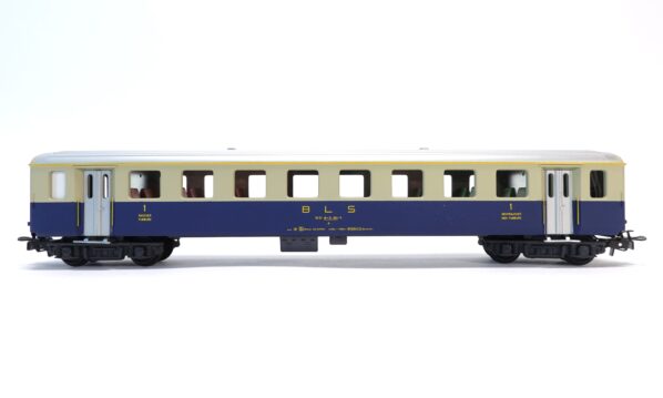HAG 460 H0 BLS Personenwagen 1. Klasse | A1139