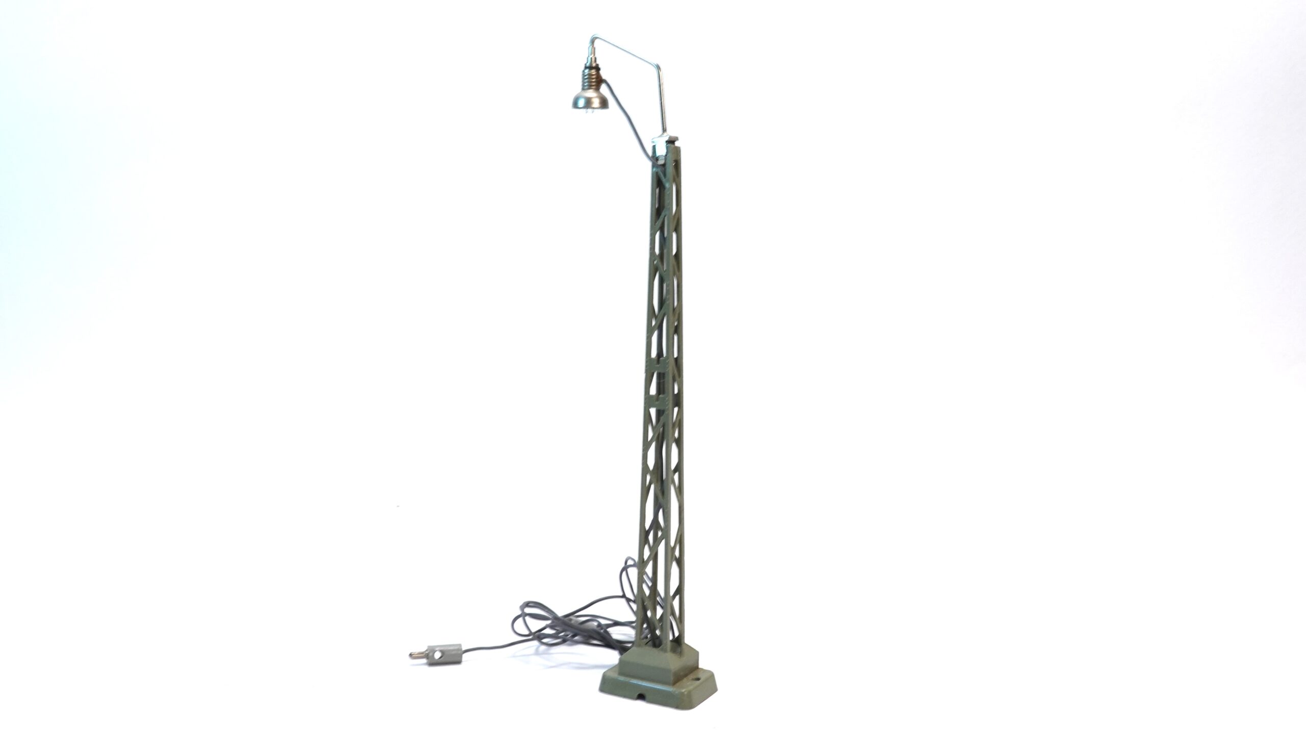 Märklin 7046 H0 - Bogenlampe mit Gittermast 1 Märklin 7046 H0 - Bogenlampe mit Gittermast