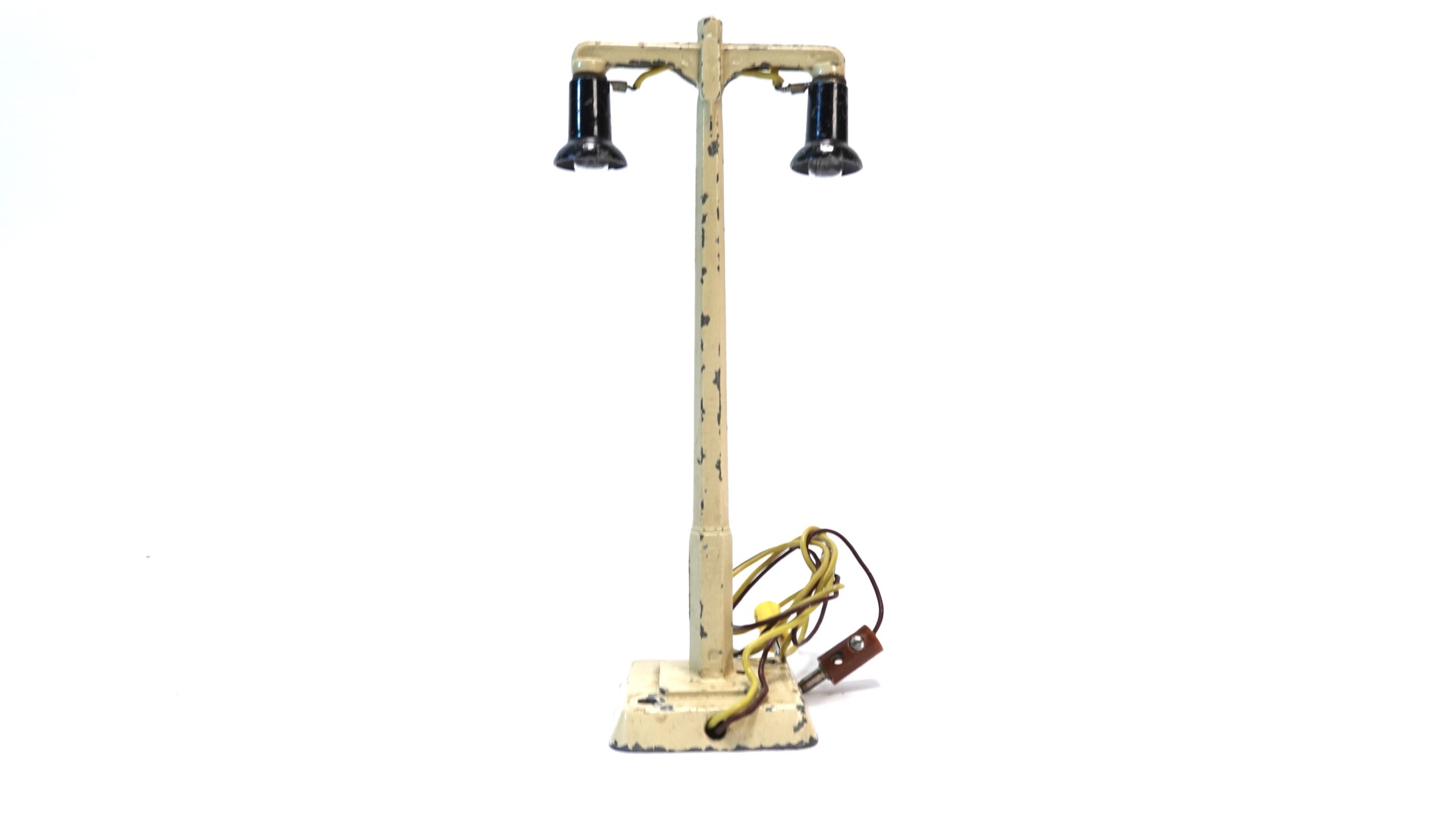 Märklin 448/2 H0 – Zweiarmige Bogenlampe Guss | A1148