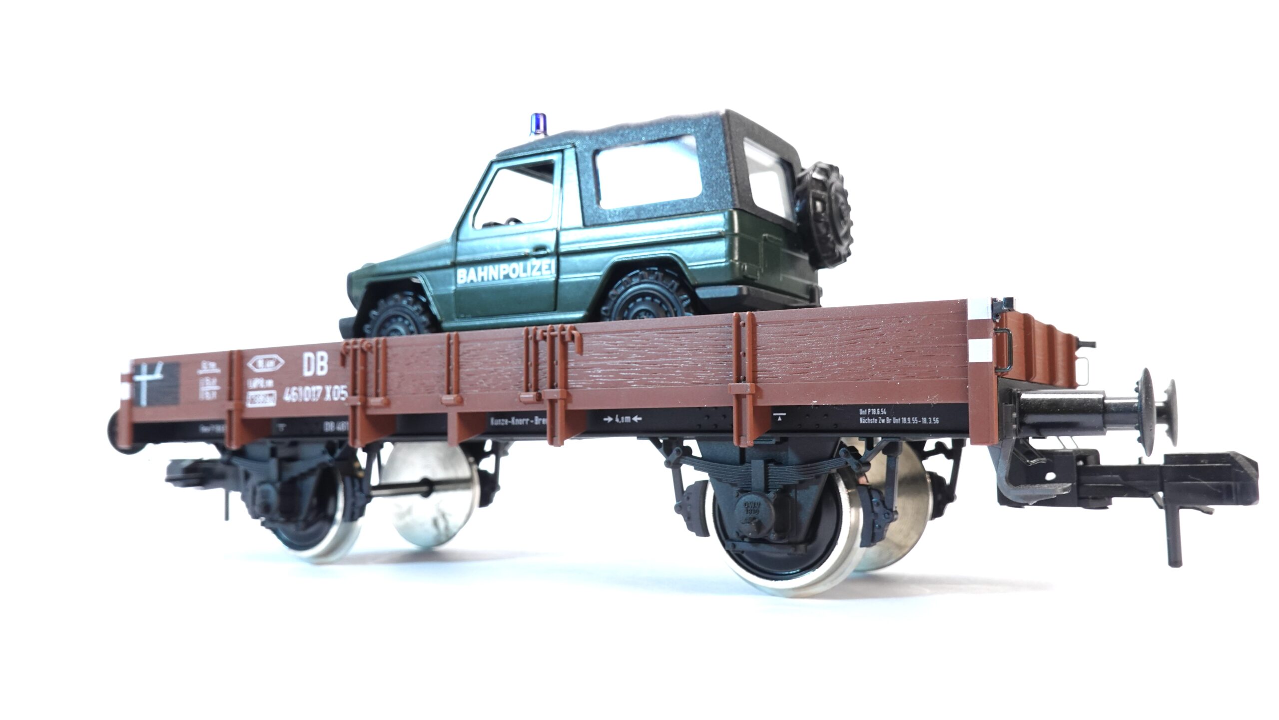 Märklin 58281 1 DB Niederbordwagen mit Geländewagen | A5225 7 Märklin 58281 1 DB Niederbordwagen mit Geländewagen | A5225 – Bild 7