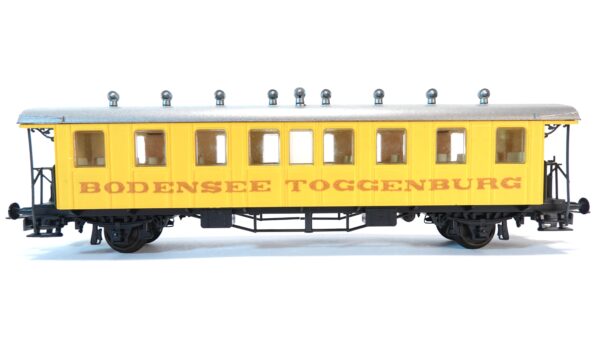 Liliput 279 53 H0 BT Personenwagen gelb | A1195