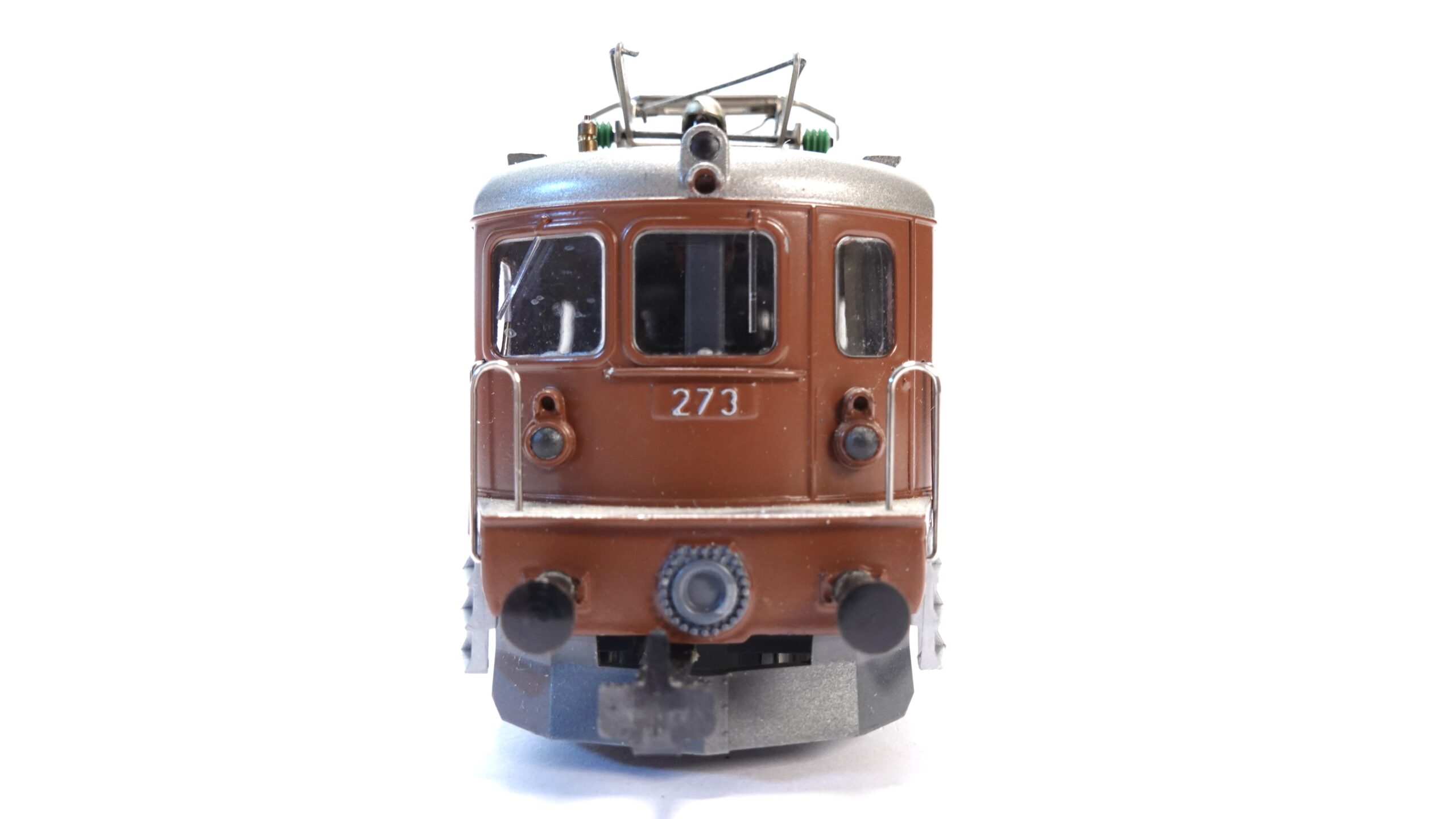 HAG 240 H0 BLS Ae 8/8 273 «Muni», 1-motorig, digital | A1222 5 HAG 240 H0 BLS Ae 8/8 273 «Muni», 1-motorig, digital | A1222 – Bild 5