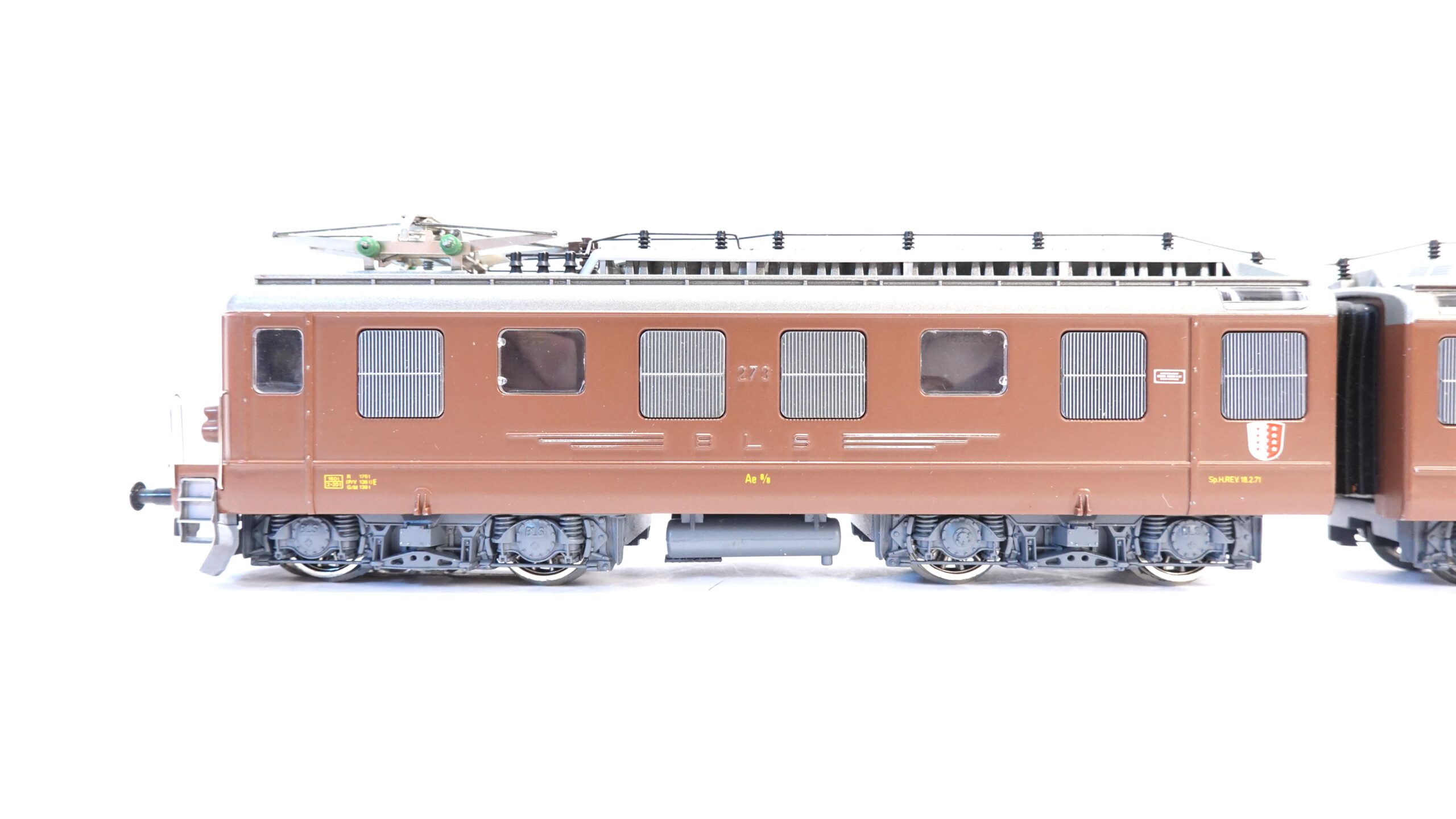 HAG 240 H0 BLS Ae 8/8 273 «Muni», 1-motorig, digital | A1222 7 HAG 240 H0 BLS Ae 8/8 273 «Muni», 1-motorig, digital | A1222 – Bild 7