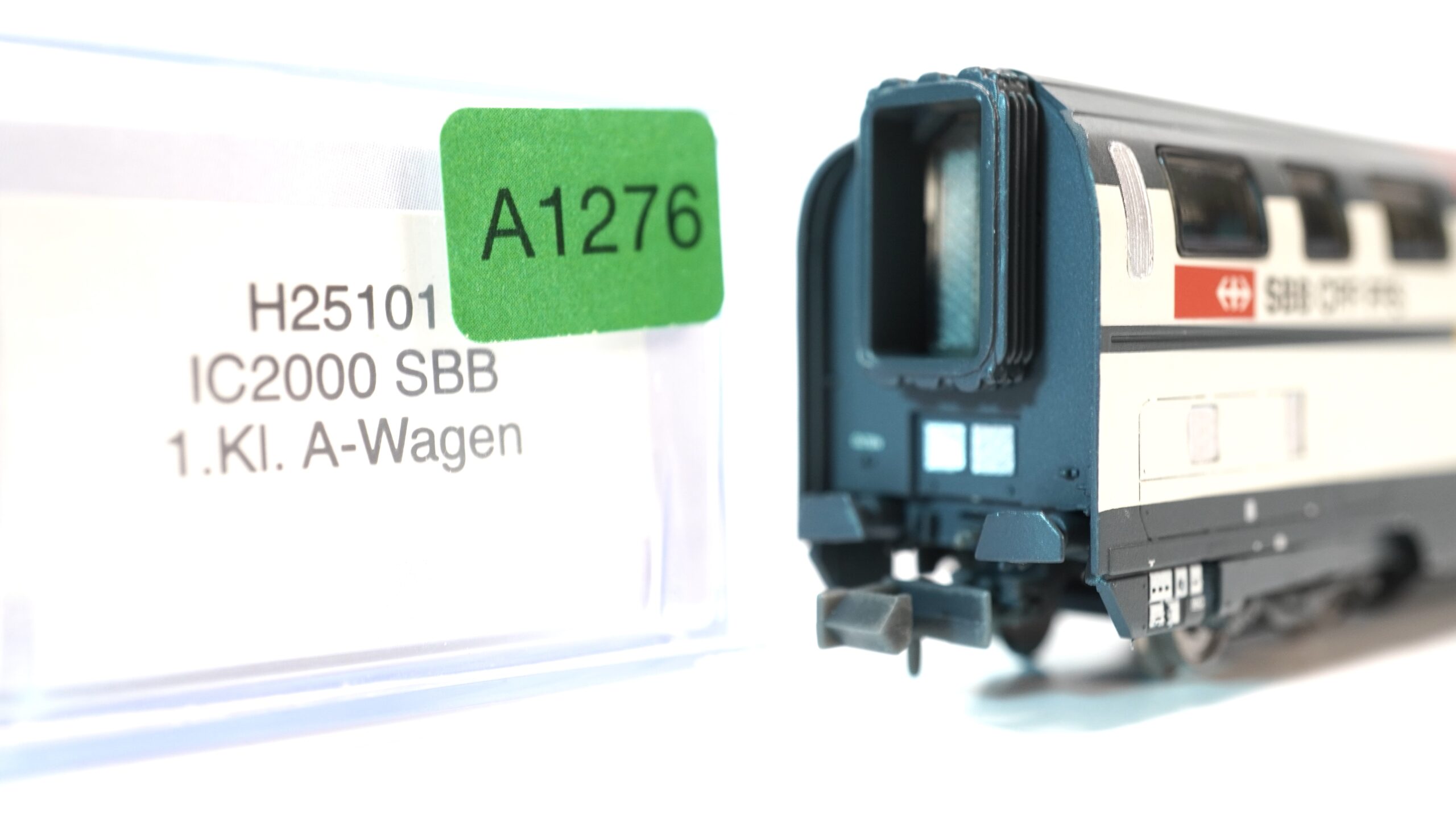 Hobbytrain H2510 N SBB IC2000 Doppelstockwagen 1. Kl | A1276 11 Hobbytrain H2510 N SBB IC2000 Doppelstockwagen 1. Kl | A1276 – Bild 11