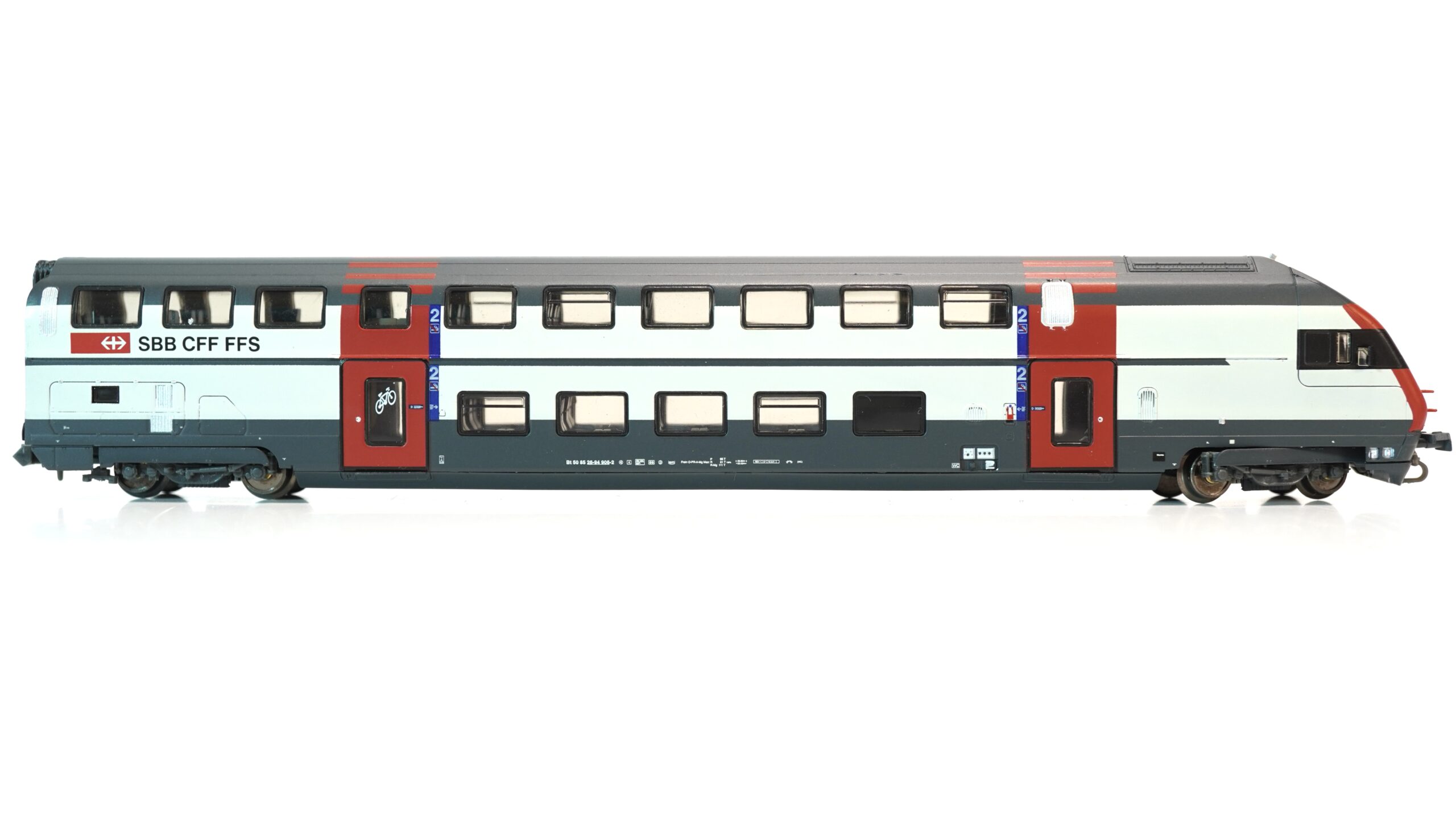 Hobbytrain H25104 N SBB IC2000 Doppelstock-Steuerwagen 2. Klasse Bt | A1278 5 Hobbytrain H25104 N SBB IC2000 Doppelstock-Steuerwagen 2. Klasse Bt | A1278 – Bild 5
