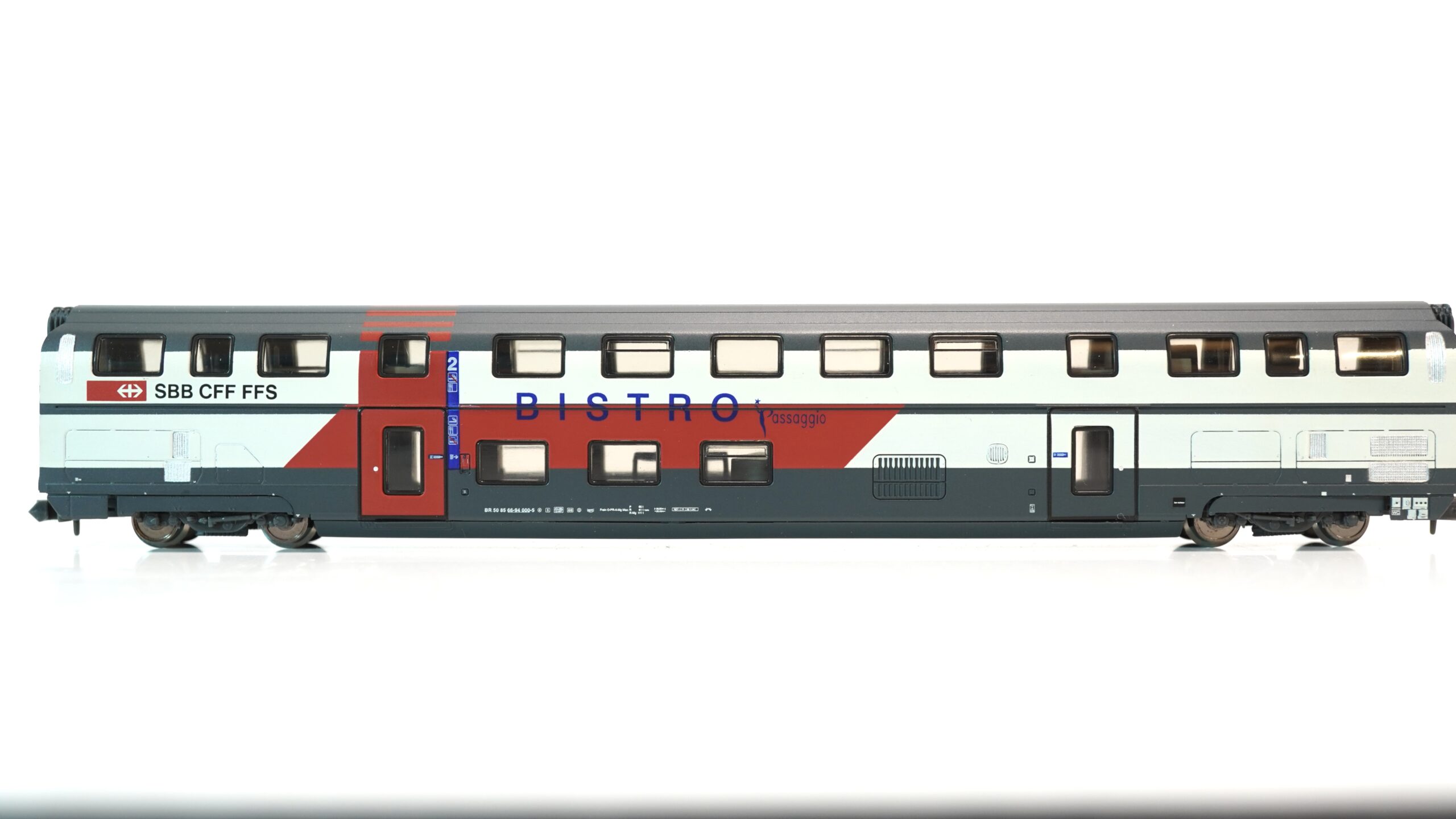 Hobbytrain H25105 N SBB IC2000 Doppelstock-Bistrowagen Bistro Passaggio | A1280 1 Hobbytrain H25105 N SBB IC2000 Doppelstock-Bistrowagen Bistro Passaggio | A1280