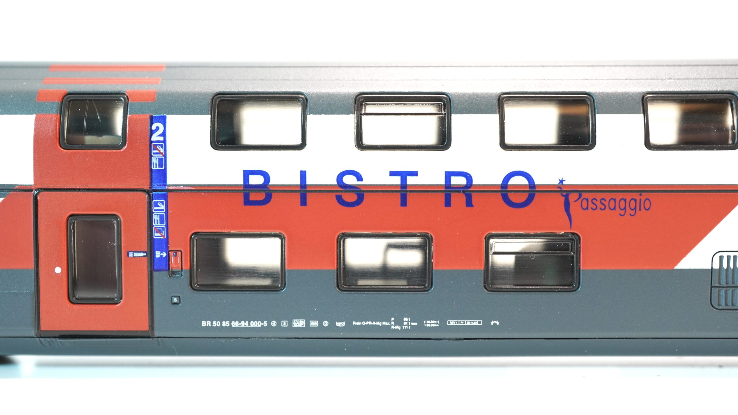 Hobbytrain H25105 N SBB IC2000 Doppelstock-Bistrowagen Bistro Passaggio | A1280 3 Hobbytrain H25105 N SBB IC2000 Doppelstock-Bistrowagen Bistro Passaggio | A1280 – Bild 3