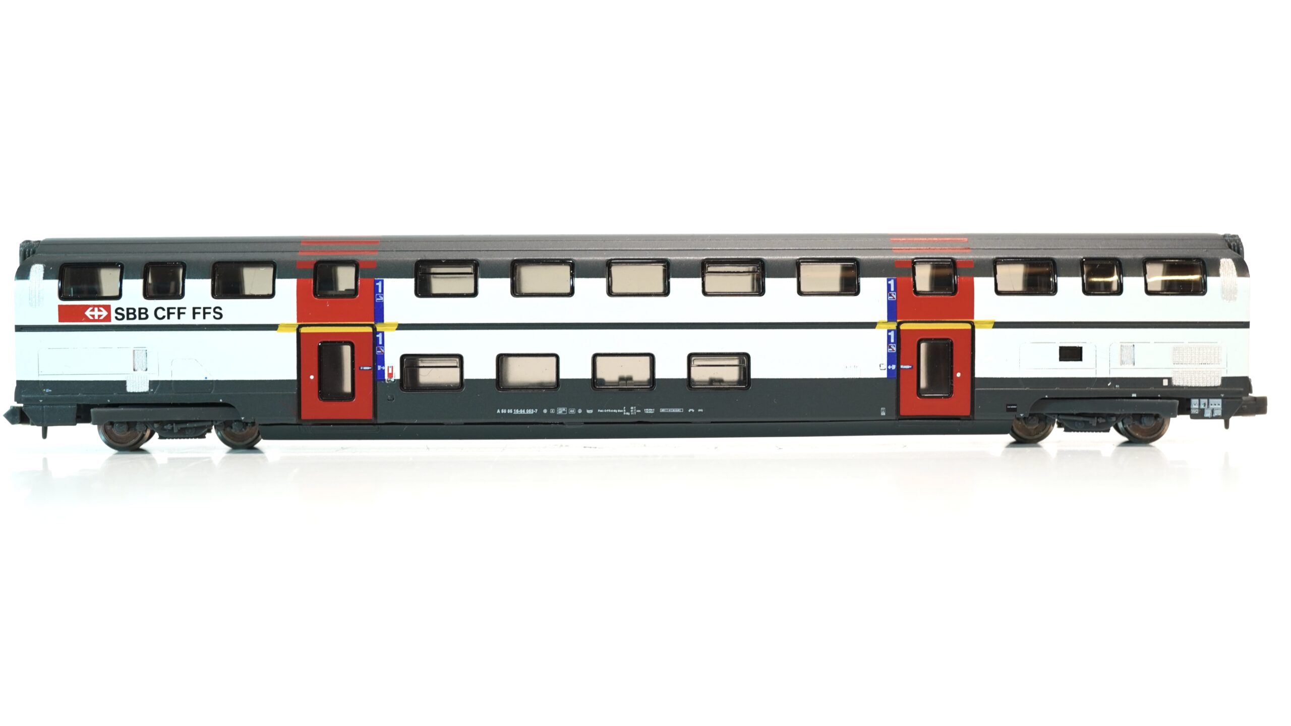 Hobbytrain H25108 N SBB IC2000 Doppelstockwagen 1. Klasse | A1281 4 Hobbytrain H25108 N SBB IC2000 Doppelstockwagen 1. Klasse | A1281 – Bild 4