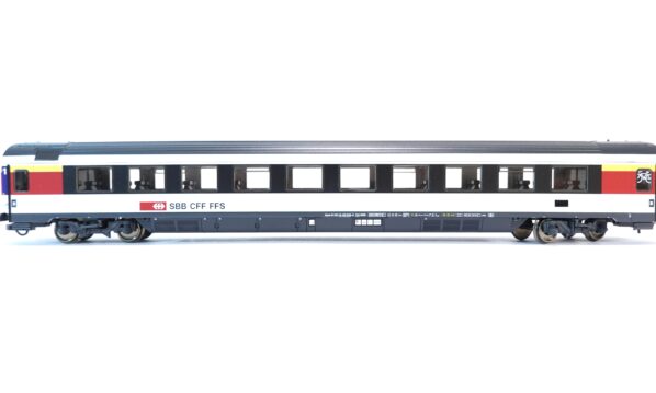 Roco 44410 H0 SBB Apm Eurofima-Wagen 1. Klasse EW IV/EC-Design | A1290