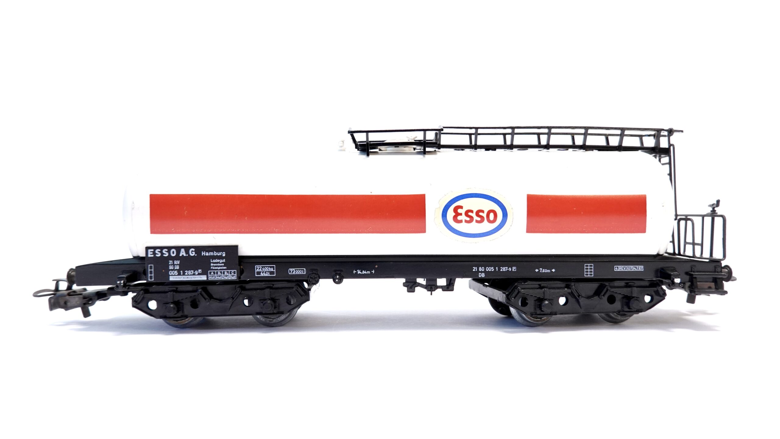 Märklin 4650 H0 DB Kesselwagen Esso weiss stark bespielt | A1337 4 Märklin 4650 H0 DB Kesselwagen Esso weiss stark bespielt | A1337 – Bild 4