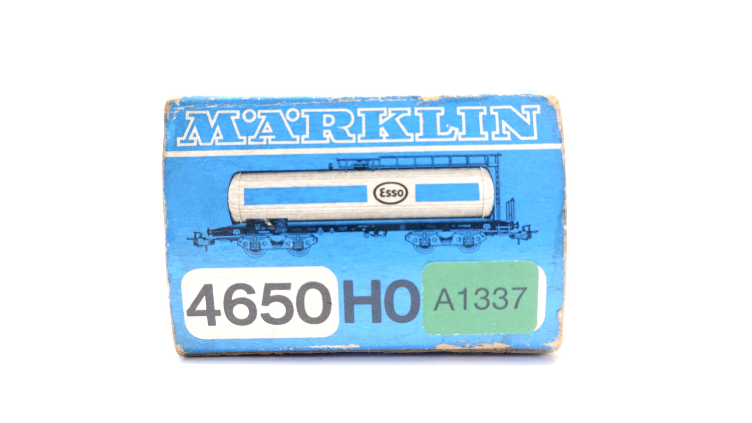 Märklin 4650 H0 DB Kesselwagen Esso weiss stark bespielt | A1337 10 Märklin 4650 H0 DB Kesselwagen Esso weiss stark bespielt | A1337 – Bild 10