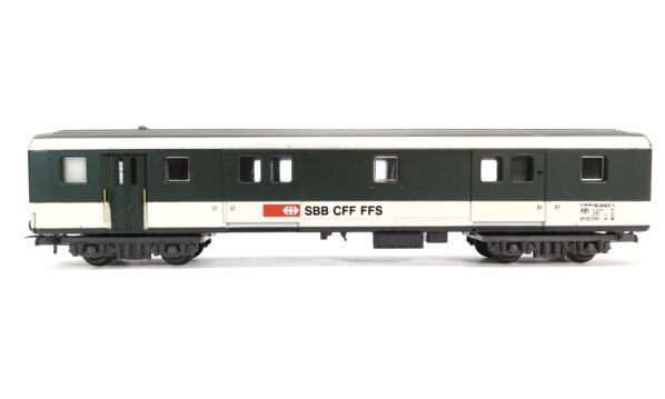 Lima 30 9332 H0 SBB Gepäckwagen EW I grün/weiss D | A1605