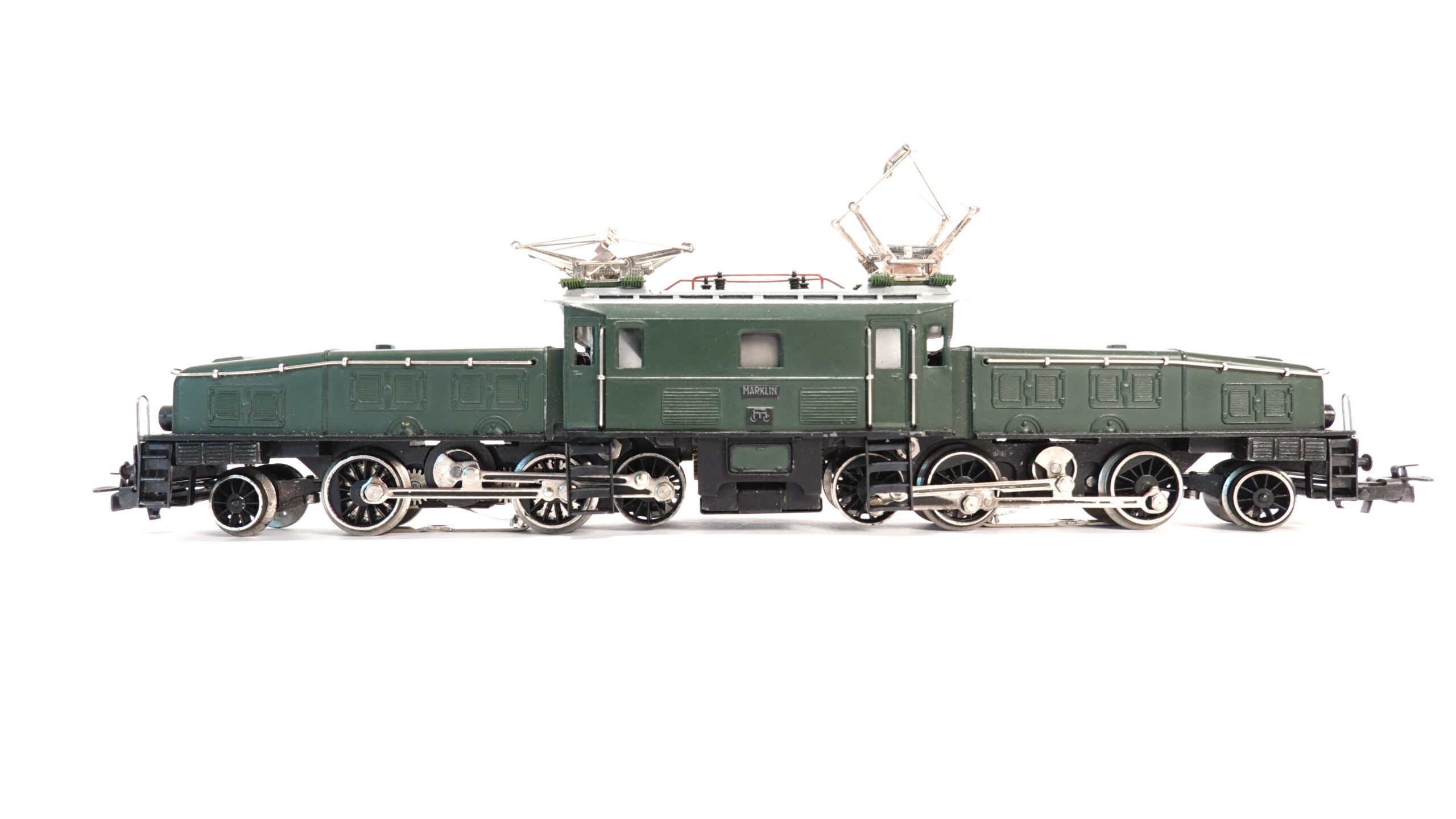 Märklin 3015 H0 SBB Elektrolokomotive Ce 6/8 III Krokodil | A1534 1 Märklin 3015 H0 SBB Elektrolokomotive Ce 6/8 III Krokodil | A1534