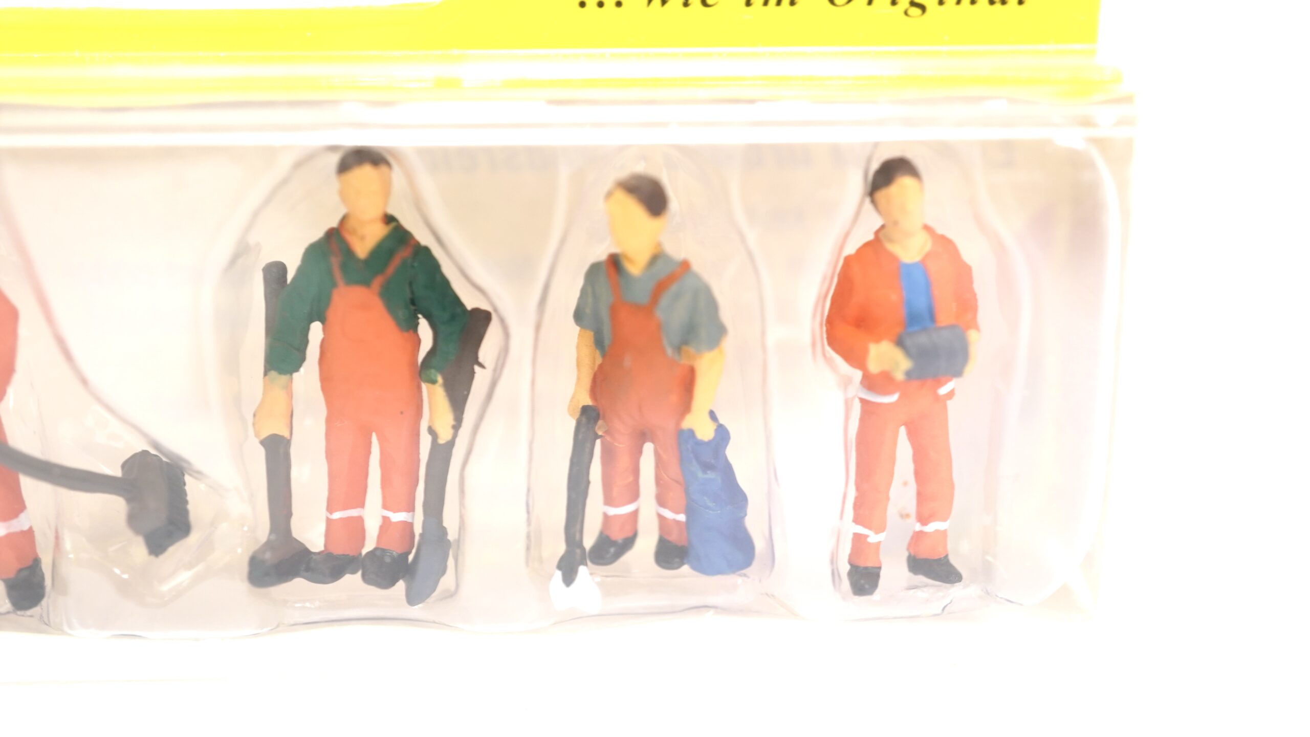 NOCH 15029 H0 Figuren-Set Stadtreinigung Müllabfuhr 6 Figuren handbemalt OVP 3 NOCH 15029 H0 Figuren-Set Stadtreinigung Müllabfuhr 6 Figuren handbemalt OVP – Bild 3