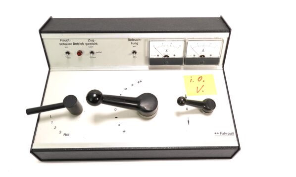Aebi ++ Fahrpult Analoges Profi-Lokführerfahrpult | A1791