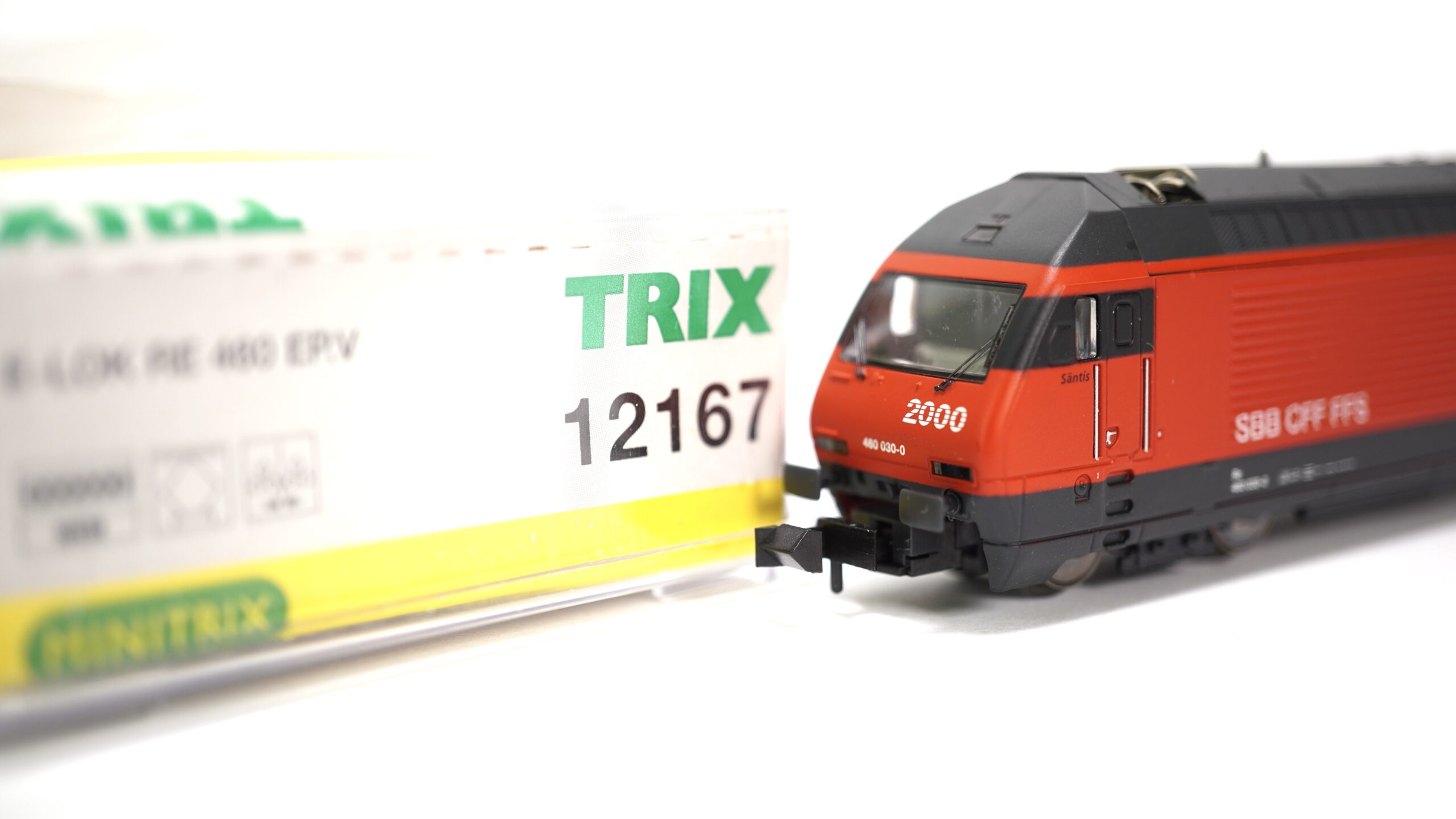 Minitrix 12167 N SBB Re 460 030-0 Säntis Lok 2000 rot | A1748 2 Minitrix 12167 N SBB Re 460 030-0 Säntis Lok 2000 rot | A1748 – Bild 2