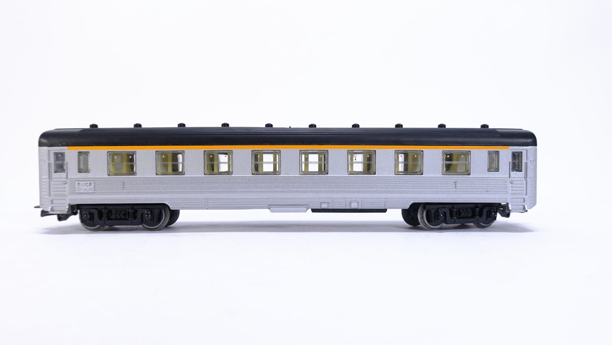 Jouef 463 H0m SNCF Voiture Inox 1. Kl. silber | A1893 1 Jouef 463 H0m SNCF Voiture Inox 1. Kl. silber | A1893