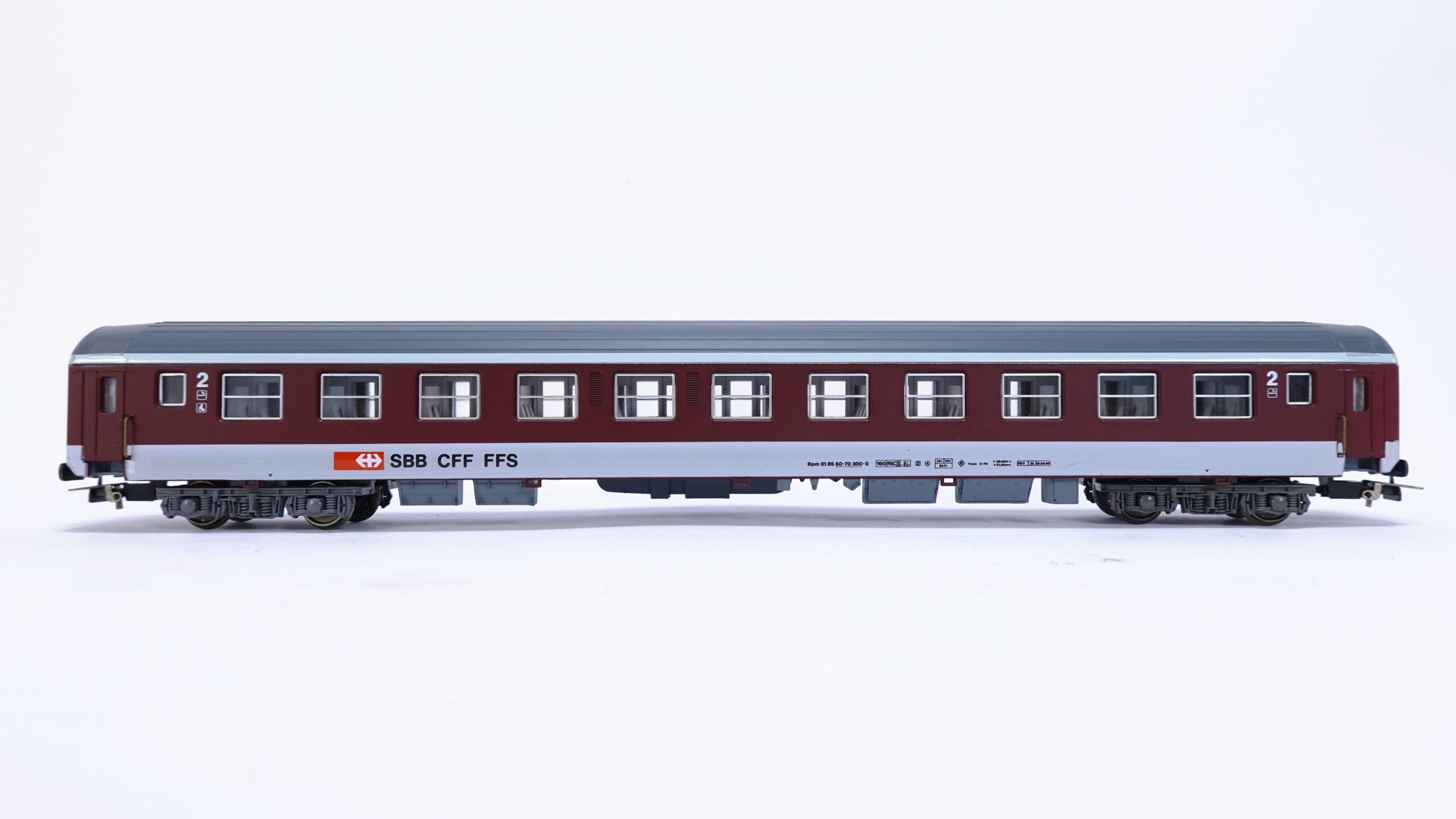 Jouef 574500 H0m SBB Bpm Eurofima 2. Klasse rot/grau | A1892 1 Jouef 574500 H0m SBB Bpm Eurofima 2. Klasse rot/grau | A1892