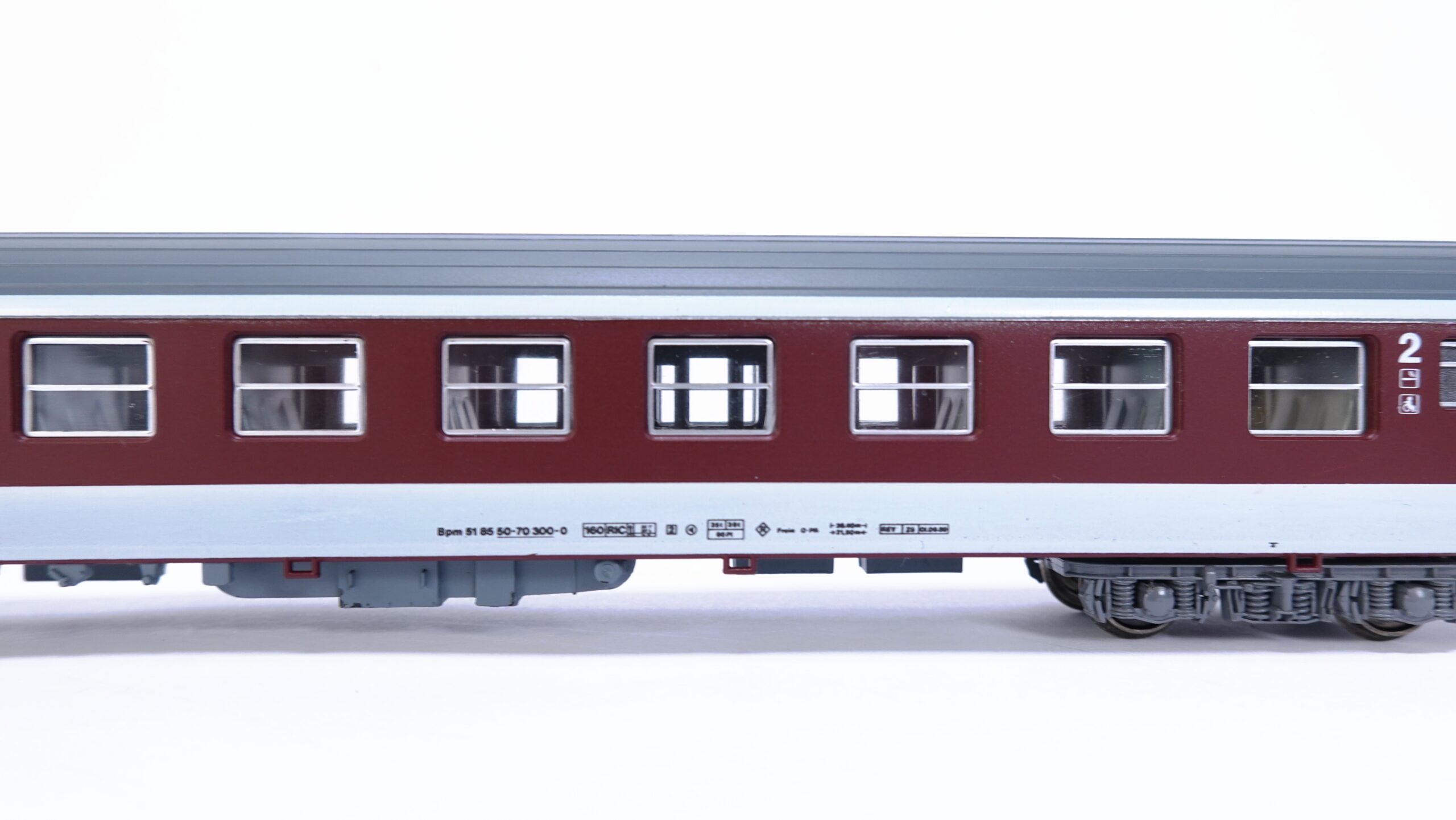 Jouef 574500 H0m SBB Bpm Eurofima 2. Klasse rot/grau | A1892 5 Jouef 574500 H0m SBB Bpm Eurofima 2. Klasse rot/grau | A1892 – Bild 5