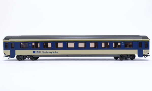 Märklin 4218 H0 BLS EW IV A 1. Klasse Personenwagen | A1870
