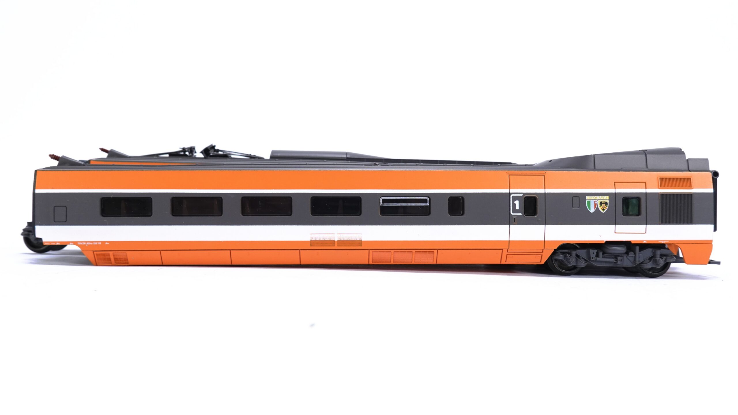 Lima 149711 H0 SNCF TGV Sud-Est 4-teilig orange | 0022 17 Lima 149711 H0 SNCF TGV Sud-Est 4-teilig orange | 0022 – Bild 17
