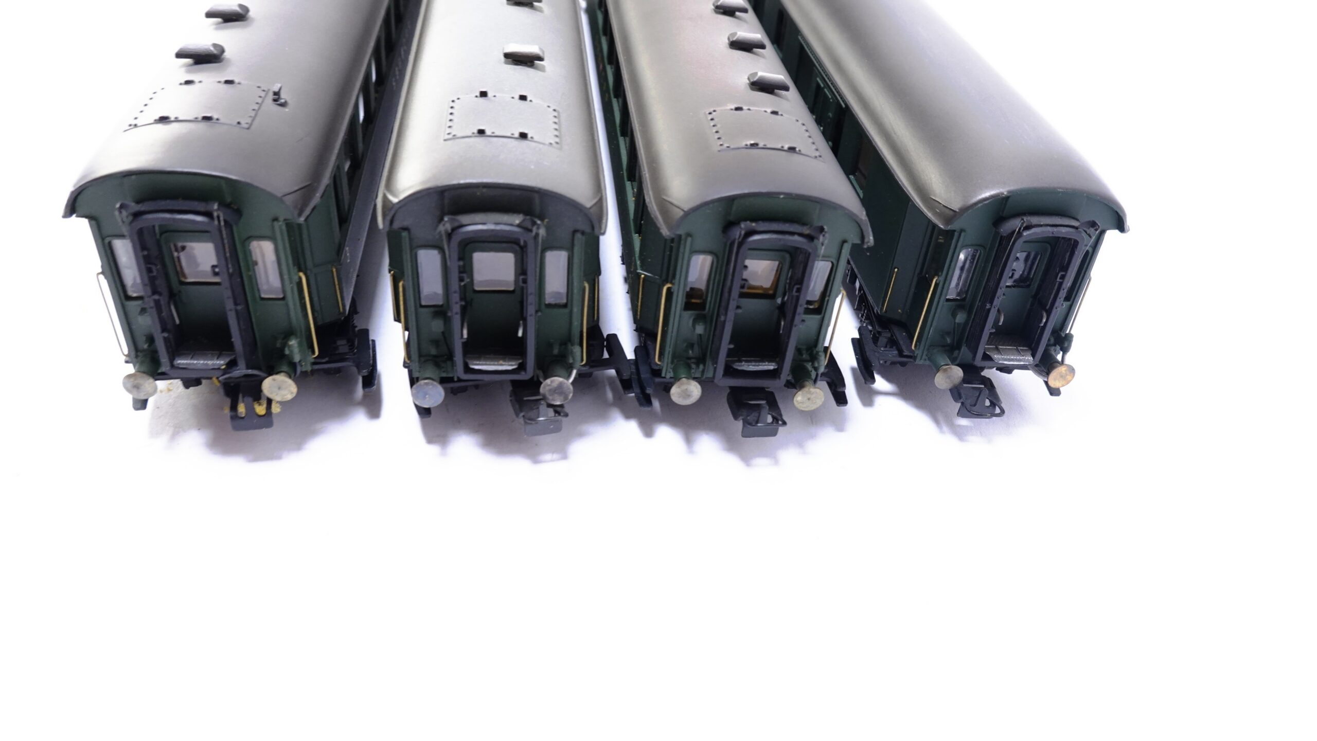 Metropolitan H0 SBB 4-teiliges Set Schwere Stahlwagen | A2016