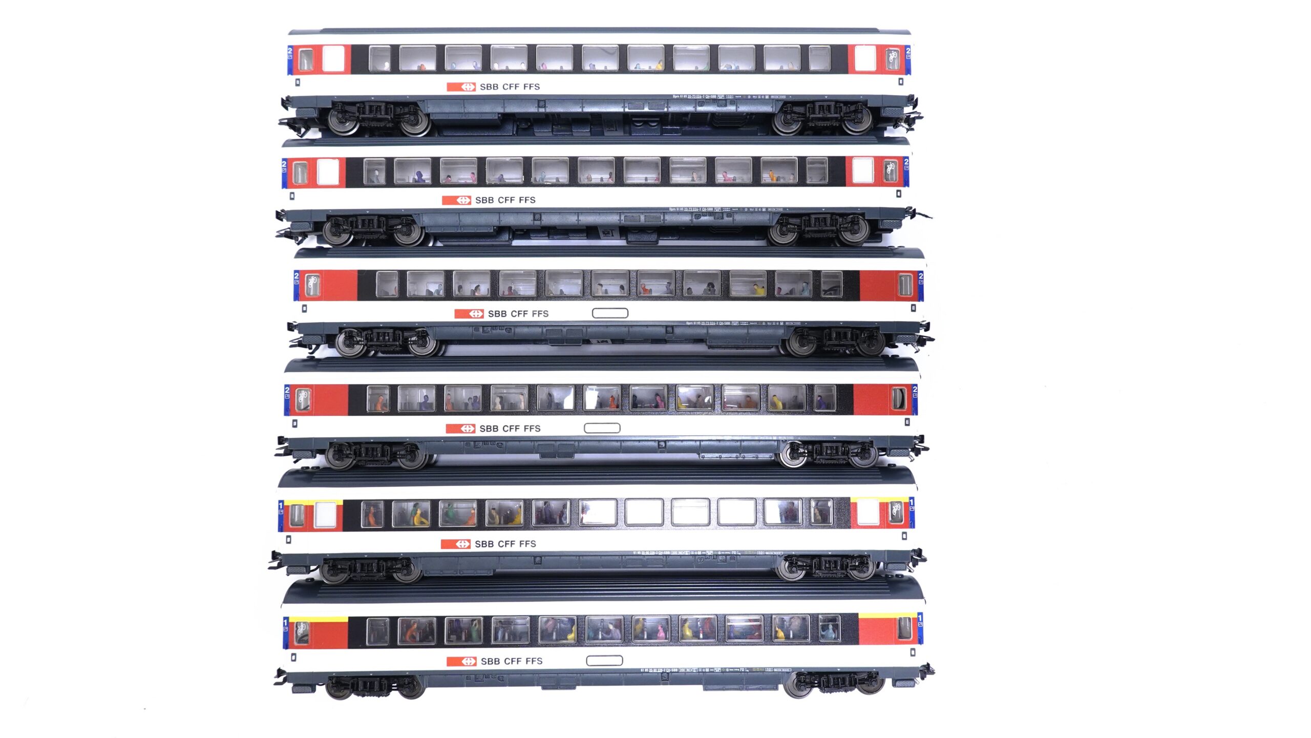 Piko H0 SBB 6er-Set EC-Personenwagen mit Beleuchtung & Figuren | A2000