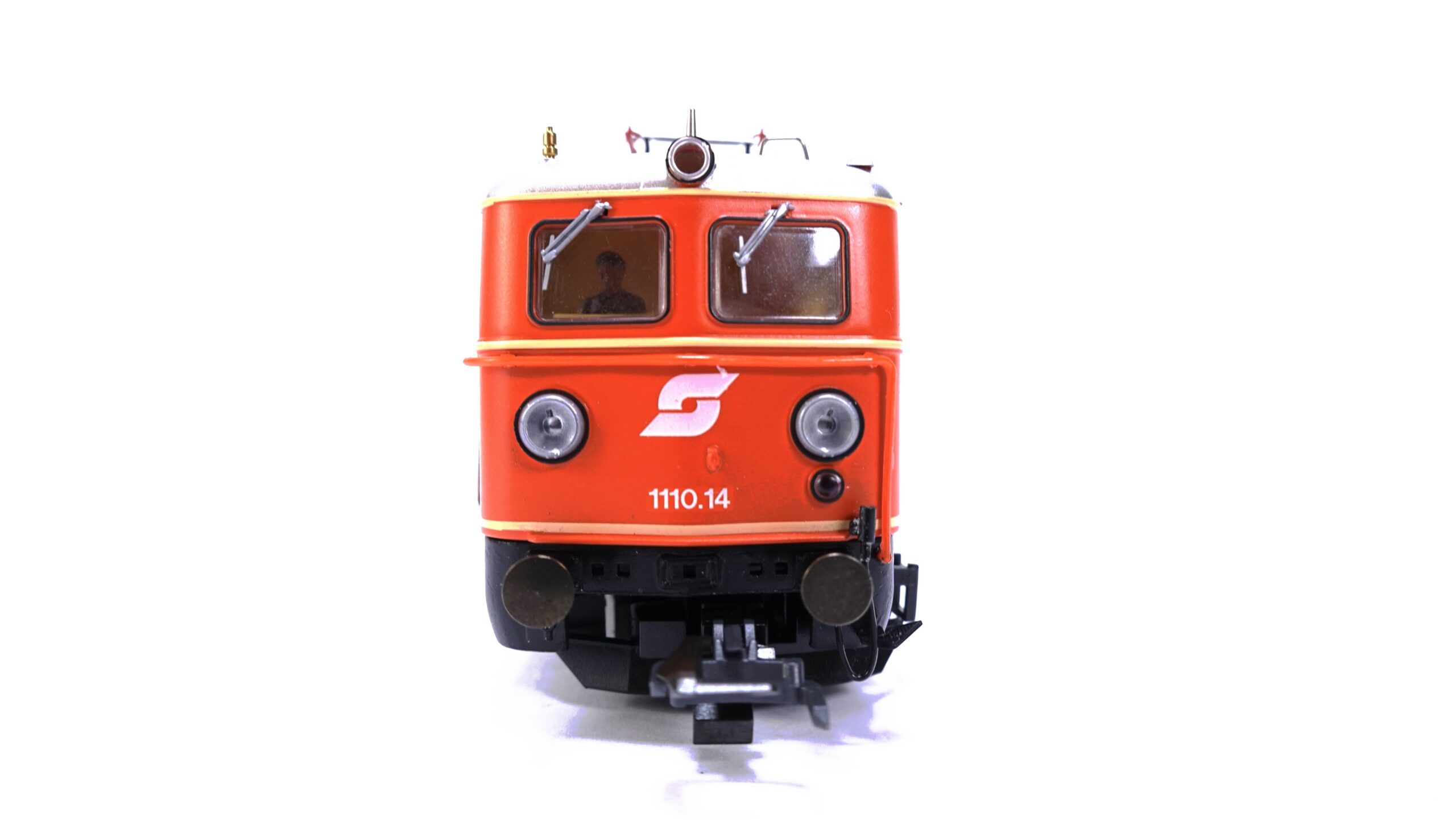Roco 43762 H0 ÖBB Rh 1110.14 Elektrolok blutorange | A2084 4 Roco 43762 H0 ÖBB Rh 1110.14 Elektrolok blutorange | A2084 – Bild 4