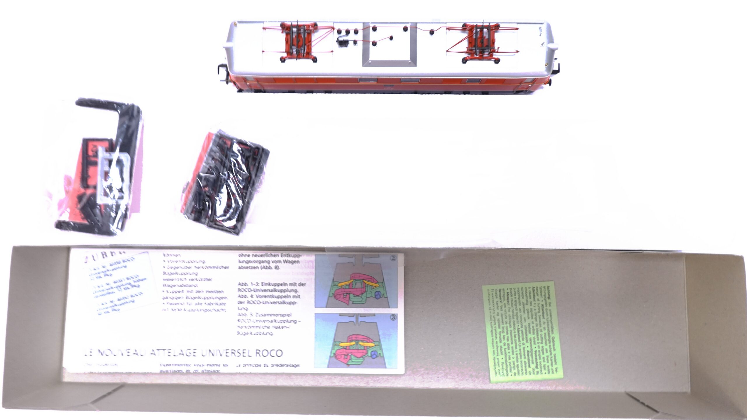 Roco 43762 H0 ÖBB Rh 1110.14 Elektrolok blutorange | A2084 6 Roco 43762 H0 ÖBB Rh 1110.14 Elektrolok blutorange | A2084 – Bild 6