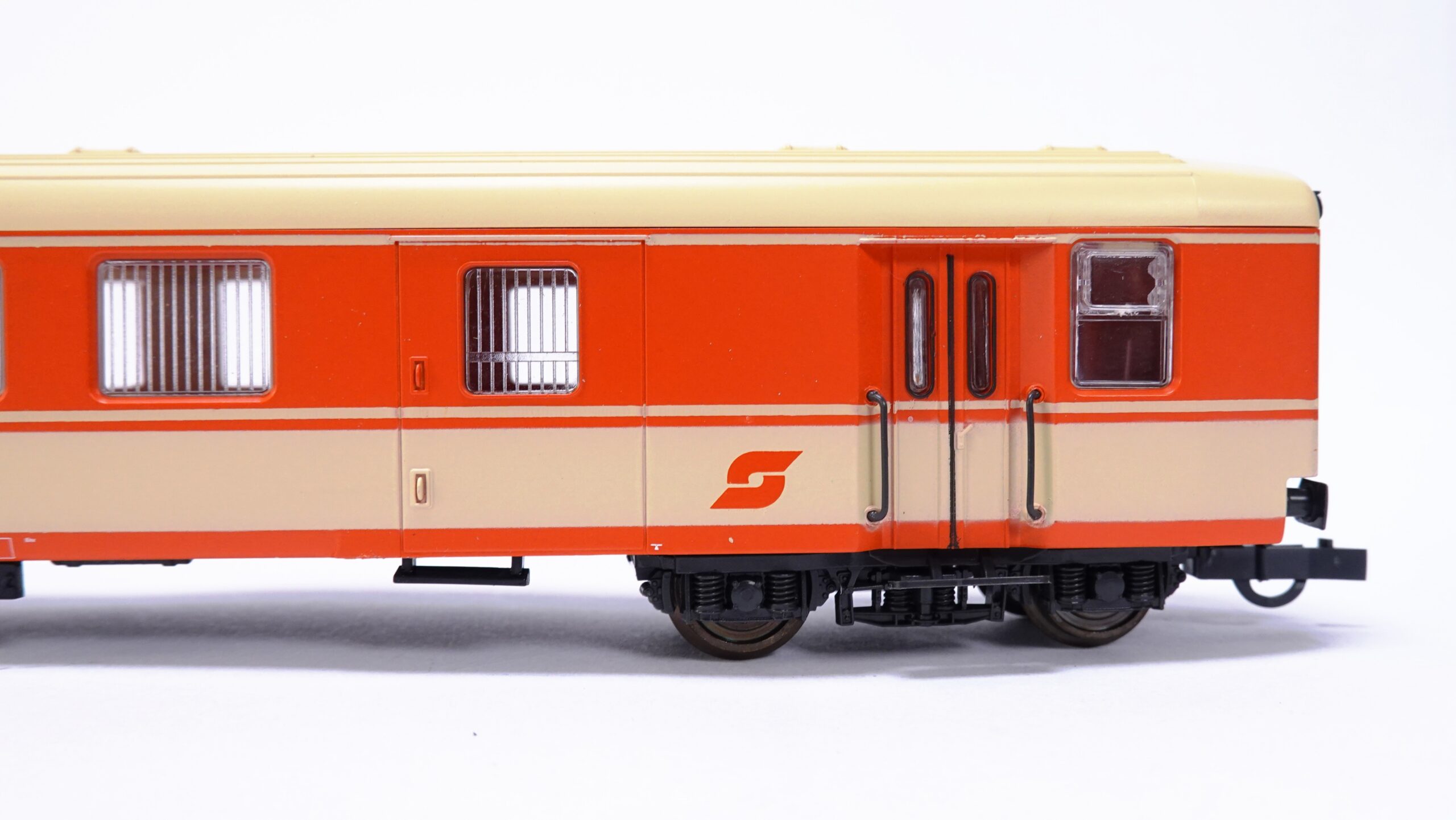Roco 44486 H0 ÖBB Personenwagen mit Gepäckabteil Jaffa | A2122 2 Roco 44486 H0 ÖBB Personenwagen mit Gepäckabteil Jaffa | A2122 – Bild 2