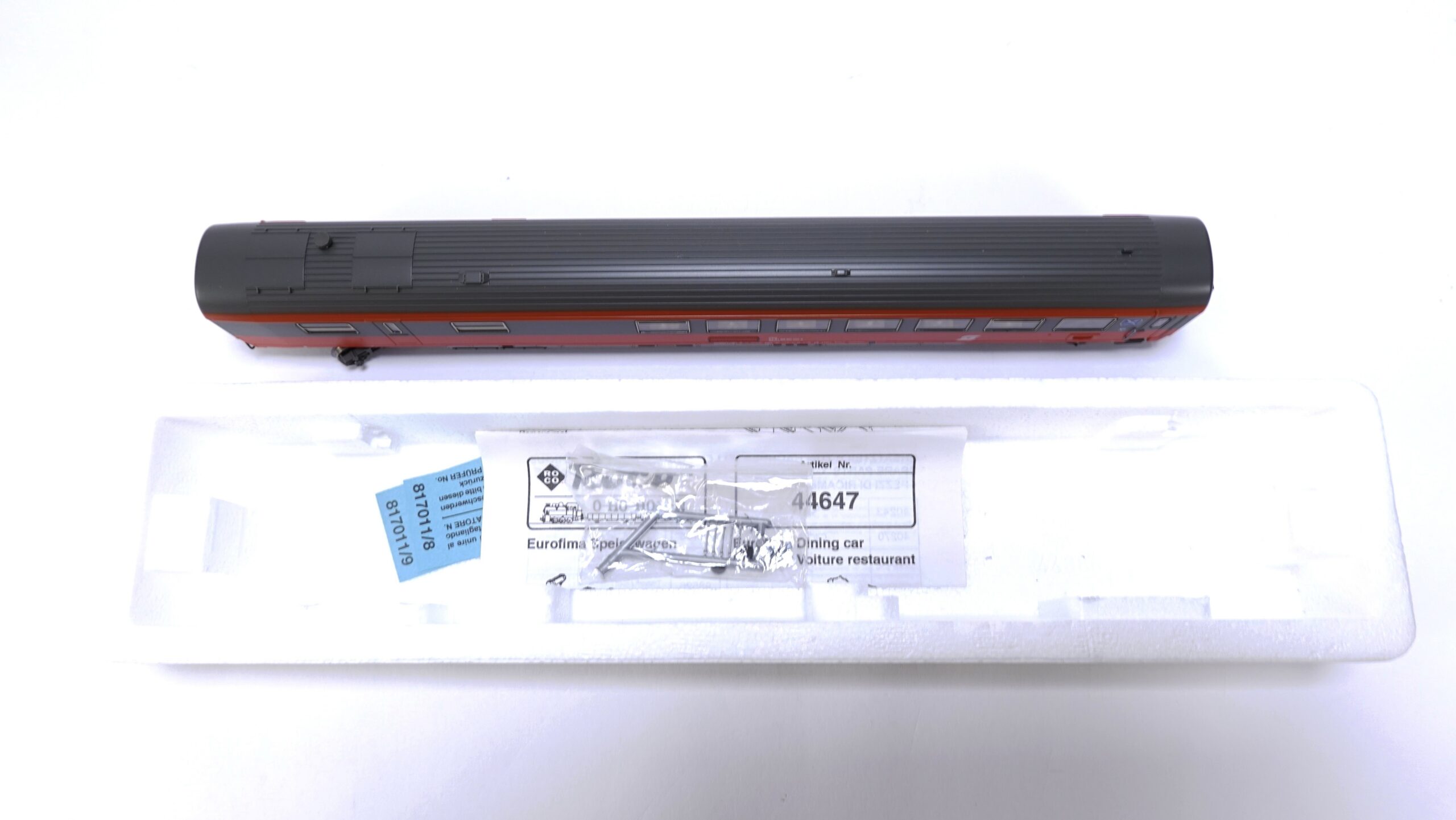 Roco 44647 H0 ÖBB Eurofima Speisewagen rot/grau | A2132 9 Roco 44647 H0 ÖBB Eurofima Speisewagen rot/grau | A2132 – Bild 9