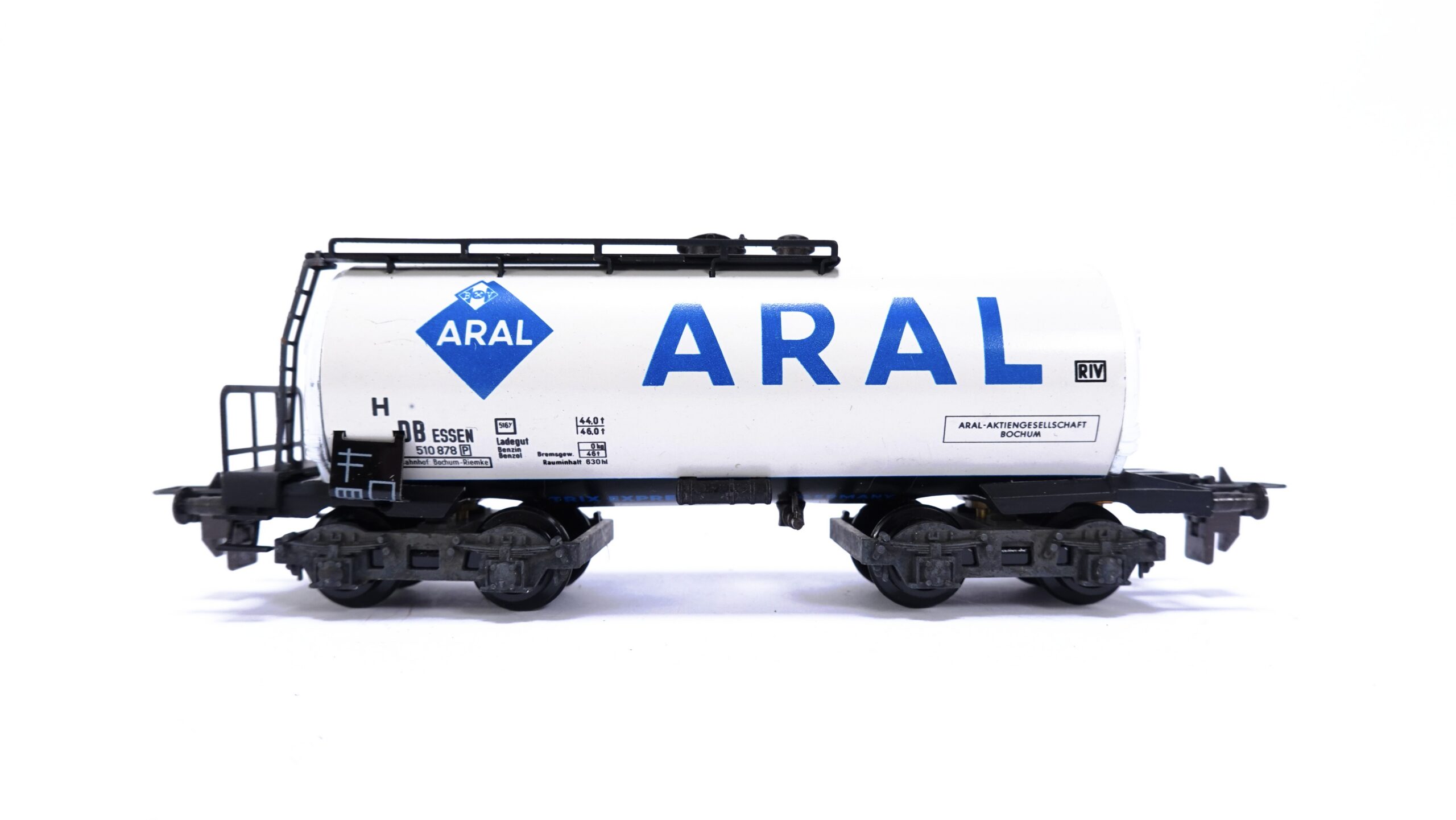 Trix Express 3494 H0 DB Kesselwagen ARAL | A2025