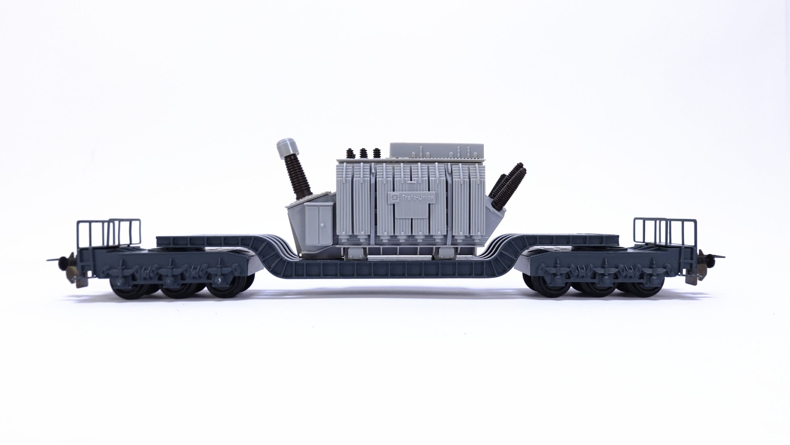 Trix Express 3497 H0 DB Tiefladewagen mit Trafo | A2100 3 Trix Express 3497 H0 DB Tiefladewagen mit Trafo | A2100 – Bild 3