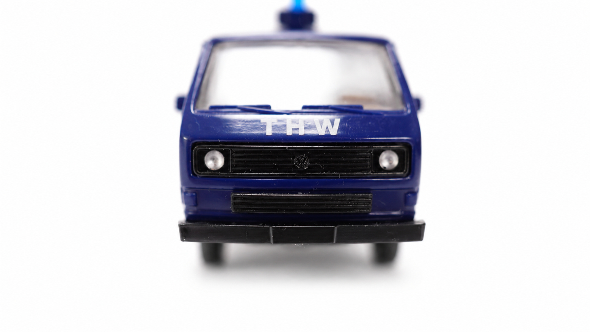 Wiking H0 VW T3 Bus THW blau | A2270 6 Wiking H0 VW T3 Bus THW blau | A2270 – Bild 6